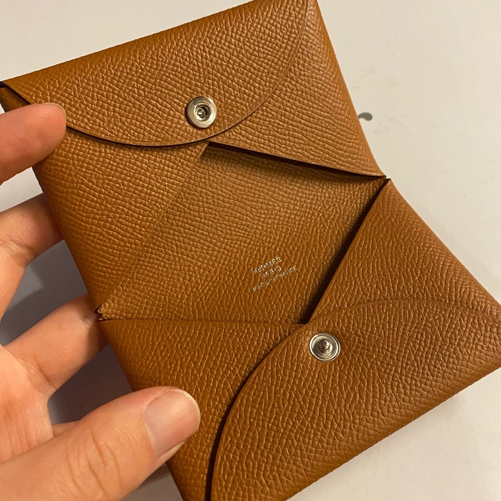 Classic Hermès cardholder